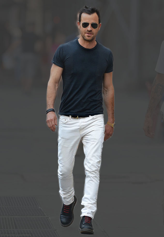 Justin-Theroux-white-jeans1