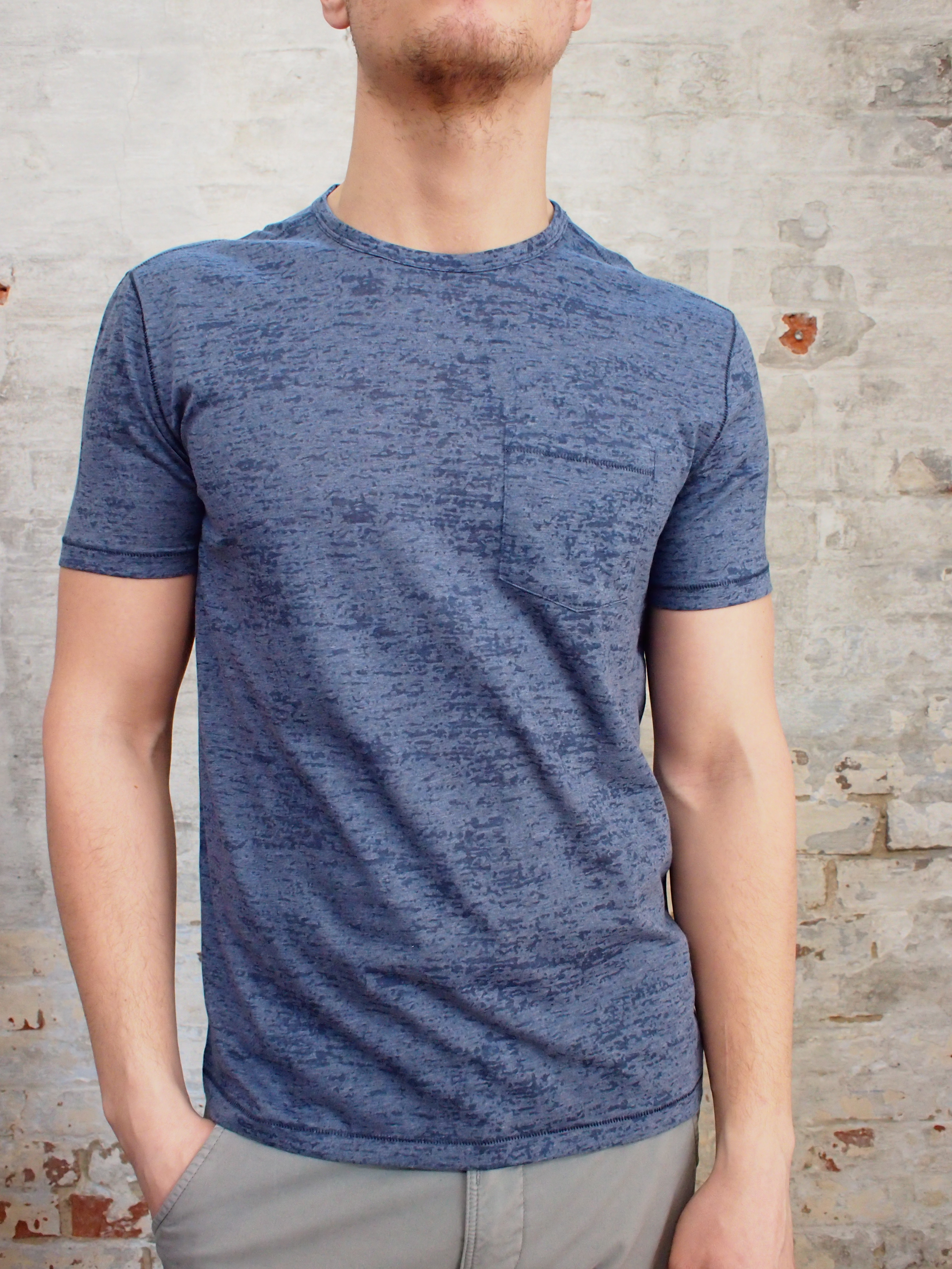 What's New: Burnout Crew Neck Tee by John Varvatos – Gotstyle Fashion