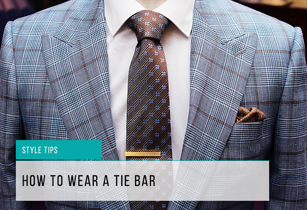 how to wear a tie bar